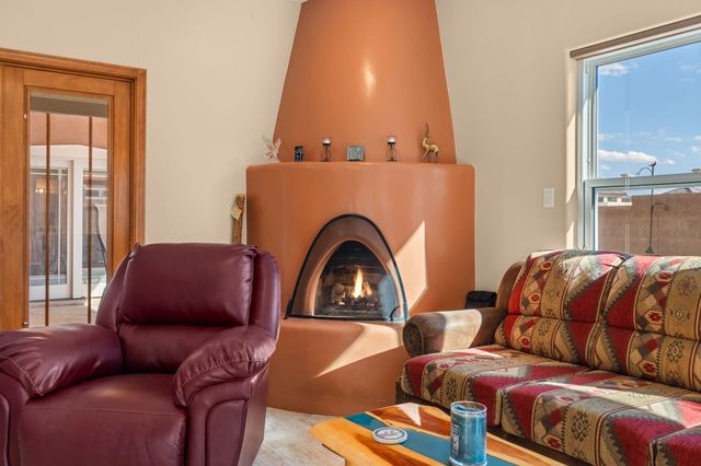 2304 Flagstone Road NE, Rio Rancho, NM 87124