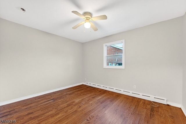 2114 W Camplain Rd, Manville Boro, NJ 08835