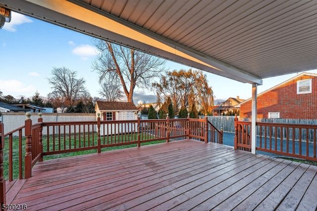 2114 W Camplain Rd, Manville Boro, NJ 08835