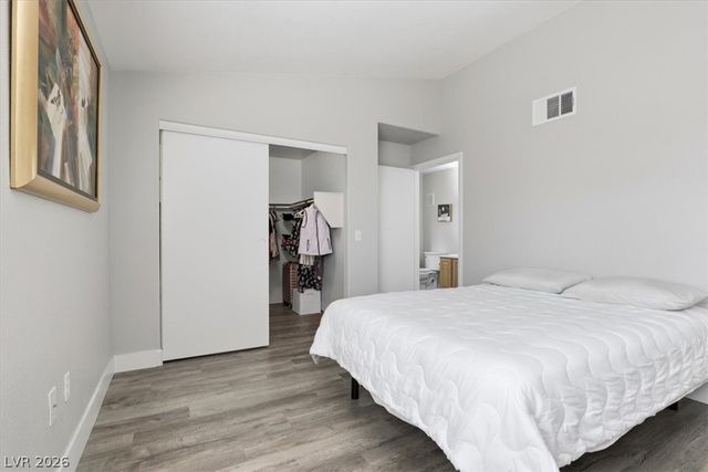 1401 North Michael Way 220, Las Vegas, NV 89108