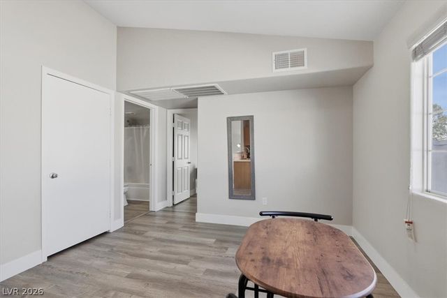 1401 North Michael Way 220, Las Vegas, NV 89108