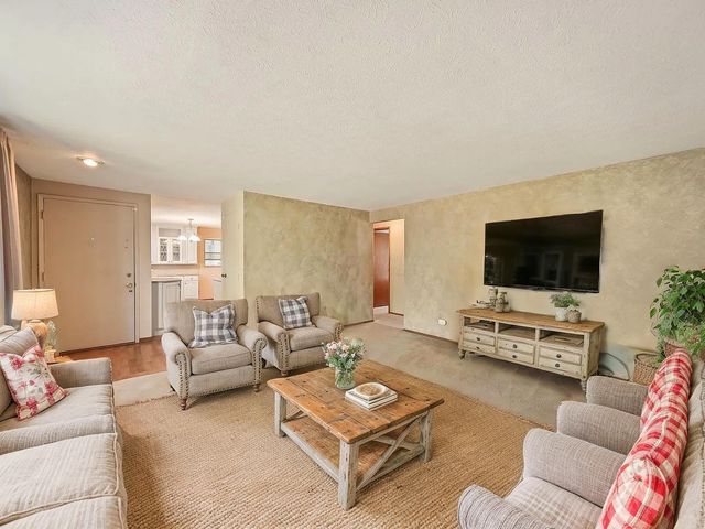 3941 Ardath Road, Columbus, OH 43228