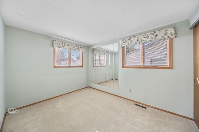 3941 Ardath Road, Columbus, OH 43228