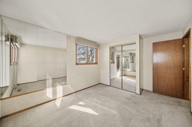 3941 Ardath Road, Columbus, OH 43228