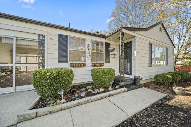 3941 Ardath Road, Columbus, OH 43228