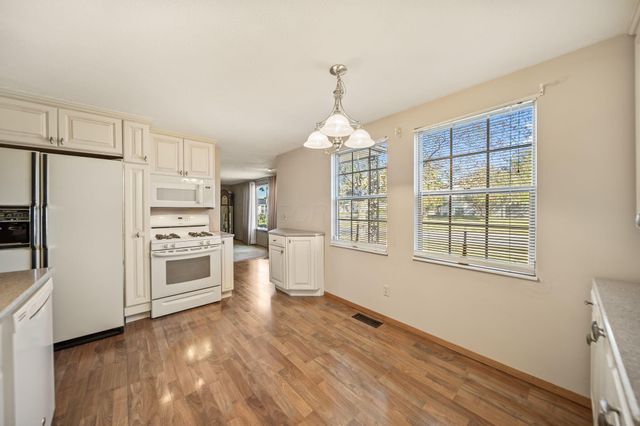 3941 Ardath Road, Columbus, OH 43228