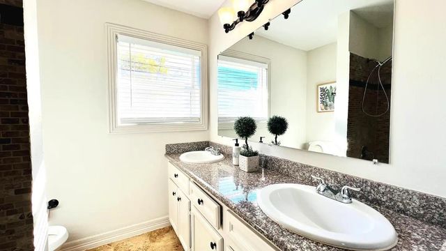 1910 Huge Oaks Street, Houston, TX 77055