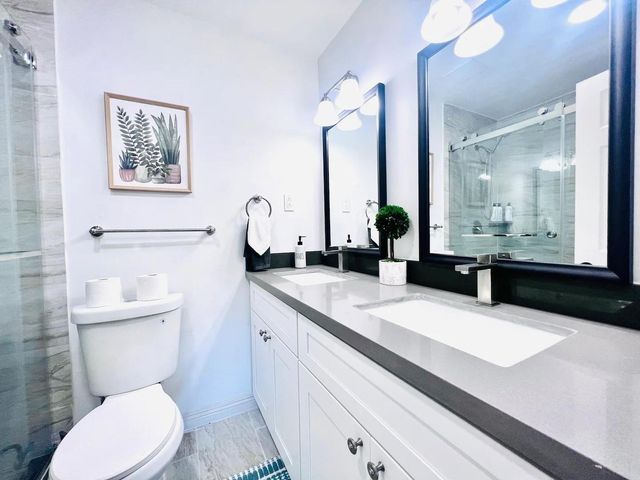 1910 Huge Oaks Street, Houston, TX 77055