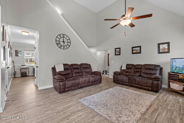 205 Westfield Drive, Richlands, NC 28574