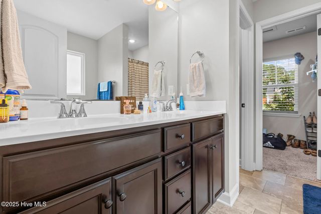 205 Westfield Drive, Richlands, NC 28574