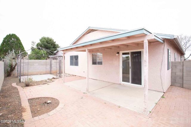 4611 S Foxdale Drive, Tucson, AZ 85730