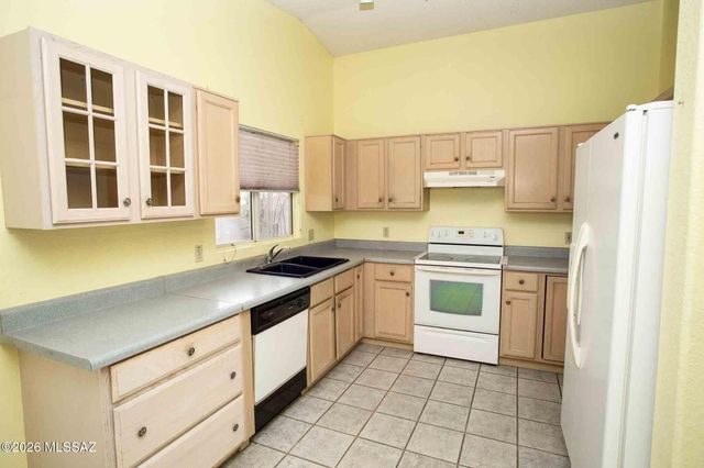 4611 S Foxdale Drive, Tucson, AZ 85730