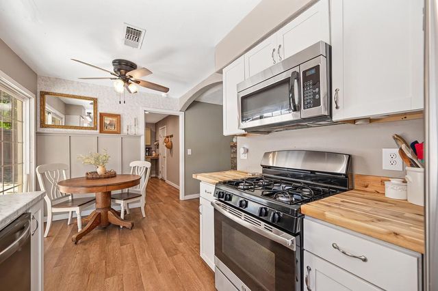 6416 Cerromar Cir, Orangevale, CA 95662