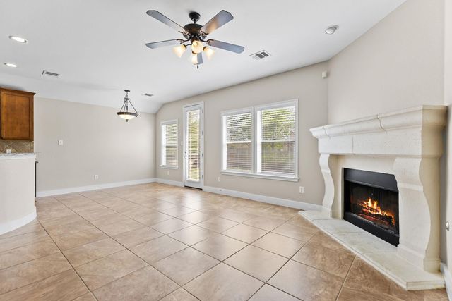 3013 Hawks Swoop TRL, Pflugerville, TX 78660