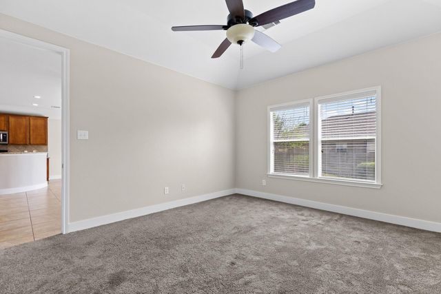 3013 Hawks Swoop TRL, Pflugerville, TX 78660