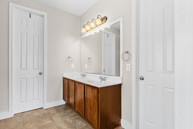 3013 Hawks Swoop TRL, Pflugerville, TX 78660