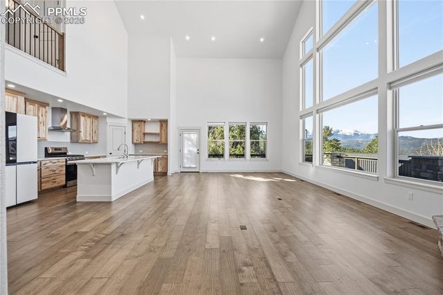 1015 Locklin Way, Woodland Park, CO 80863