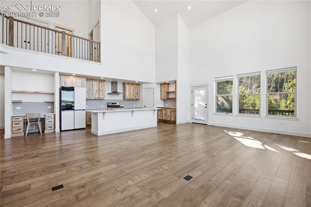 1015 Locklin Way, Woodland Park, CO 80863