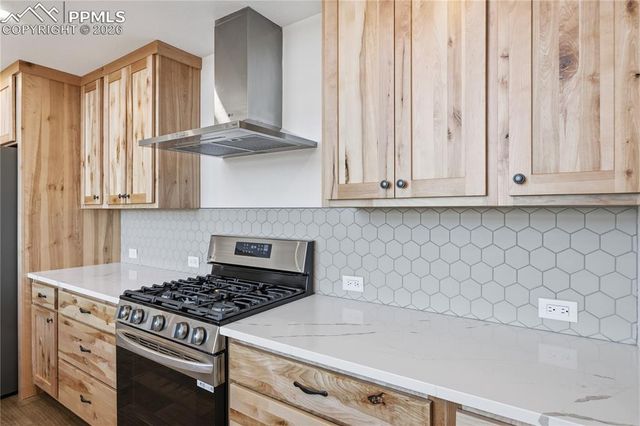 1015 Locklin Way, Woodland Park, CO 80863