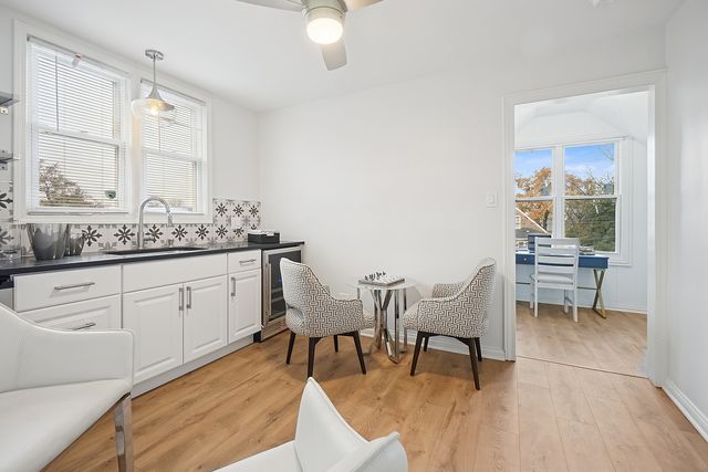 4830 W Kamerling Avenue, Chicago, IL 60651