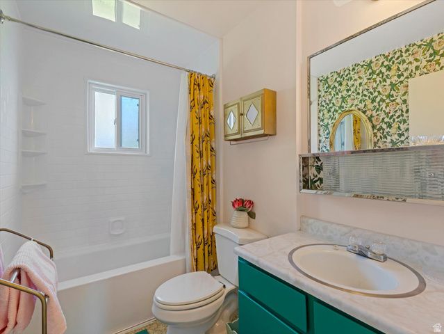 7060 S 2700 W, West Jordan, UT 84084