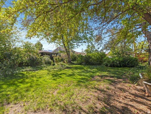 7060 S 2700 W, West Jordan, UT 84084