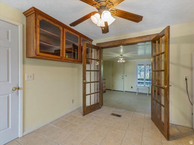 7060 S 2700 W, West Jordan, UT 84084
