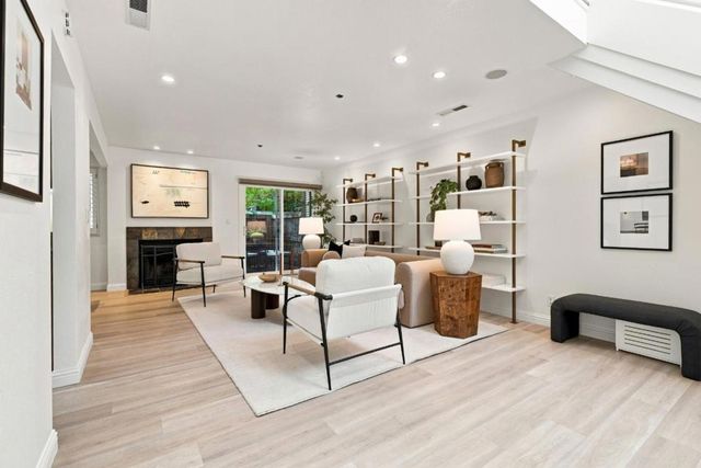 1341 Alma Street, Palo Alto, CA 94301