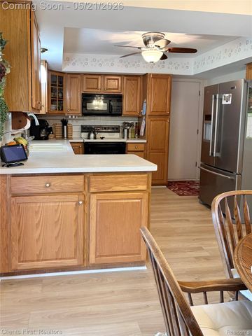 34639 Parkgrove Drive, Westland, MI 48185