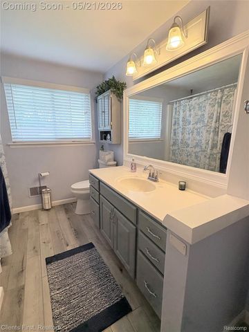 34639 Parkgrove Drive, Westland, MI 48185