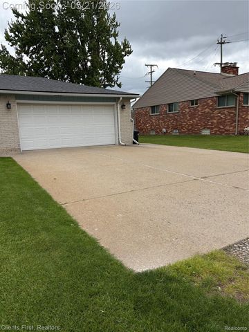 34639 Parkgrove Drive, Westland, MI 48185