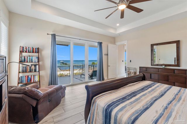 479 Deer Point Dr, Gulf Breeze, FL 32561