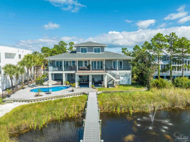 479 Deer Point Dr, Gulf Breeze, FL 32561