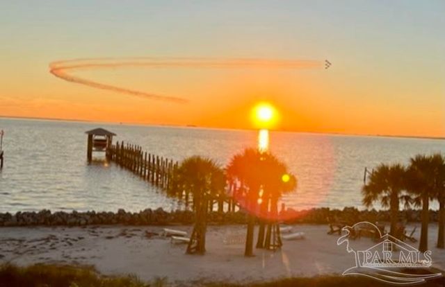 479 Deer Point Dr, Gulf Breeze, FL 32561