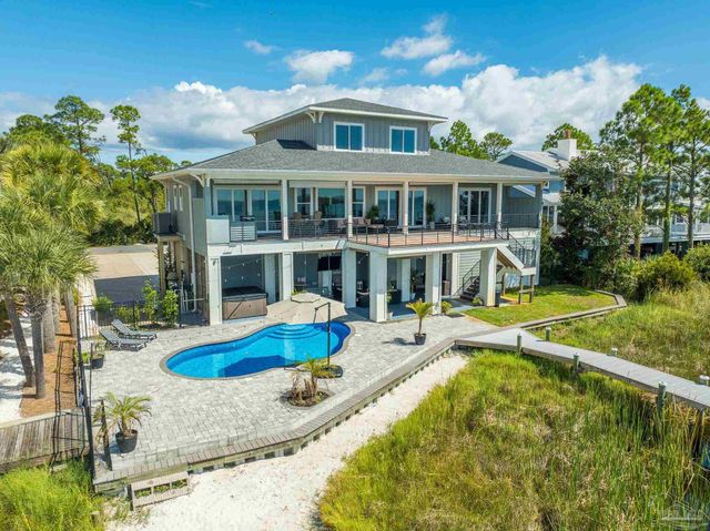 479 Deer Point Dr, Gulf Breeze, FL 32561