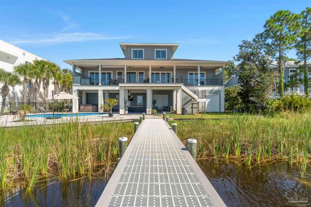479 Deer Point Dr, Gulf Breeze, FL 32561