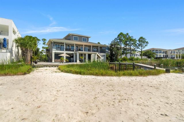 479 Deer Point Dr, Gulf Breeze, FL 32561