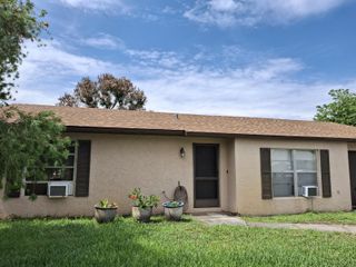 267 SW Moselle Avenue, Port St. Lucie, FL 34984