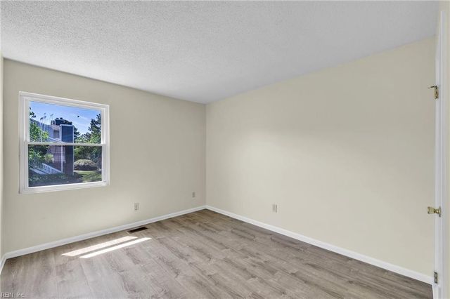 705 Spence CIR, Virginia Beach, VA 23462