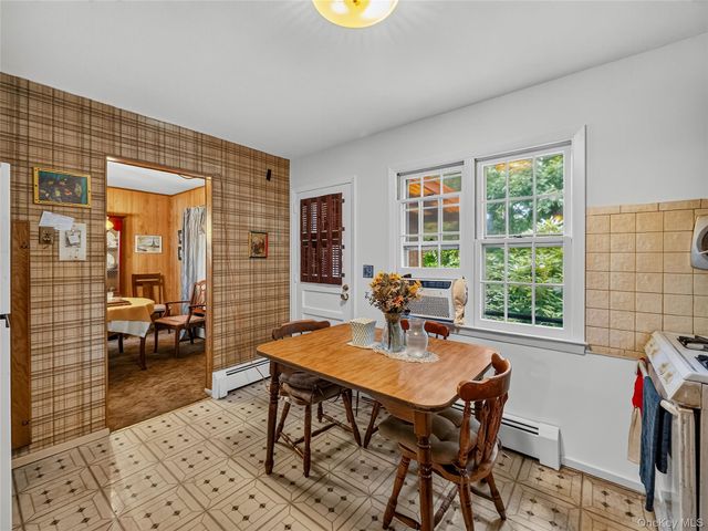 794 Brookridge Drive, Valley Cottage, NY 10989