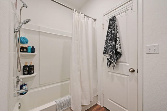 13704 Tordillo DR, Elgin, TX 78621