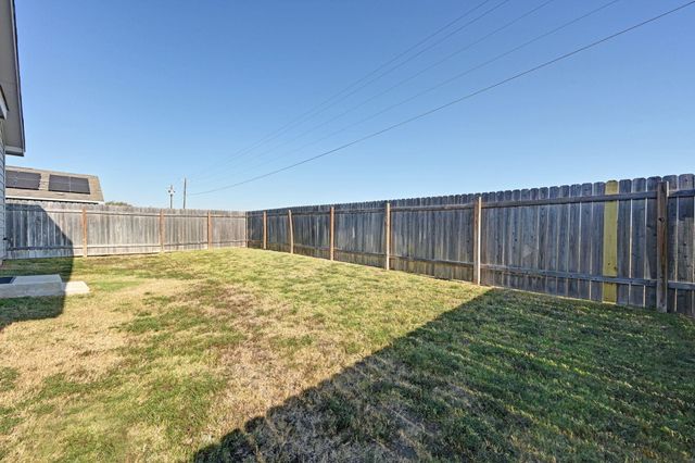 13704 Tordillo DR, Elgin, TX 78621