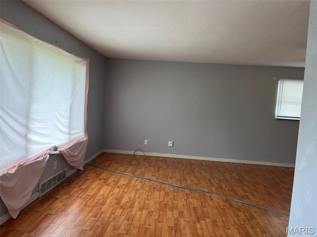 1529 Nixon Avenue, St Louis, MO 63133