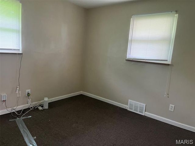 1529 Nixon Avenue, St Louis, MO 63133