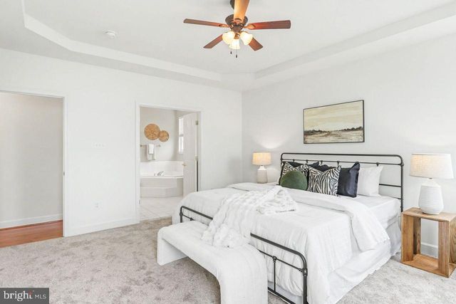 35 VISTA LOOP, Hanover, PA 17331