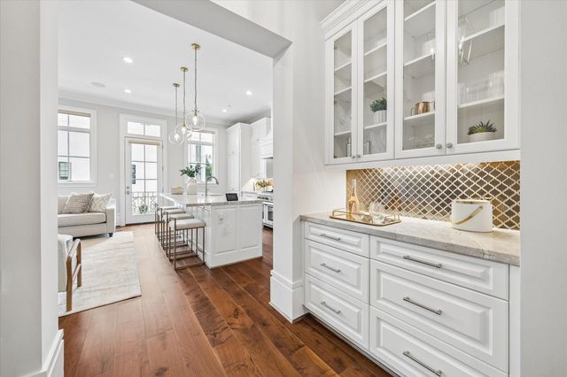 41 Crain Square Boulevard, Houston, TX 77025