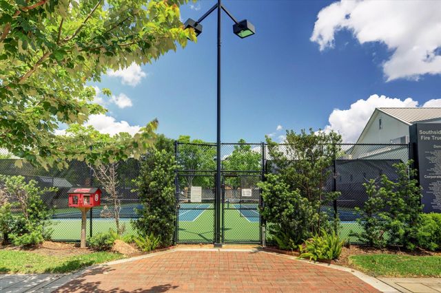 41 Crain Square Boulevard, Houston, TX 77025
