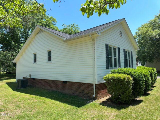 5901 Ten-Ten Road, Apex, NC 27539