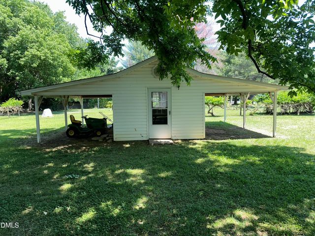 5901 Ten-Ten Road, Apex, NC 27539