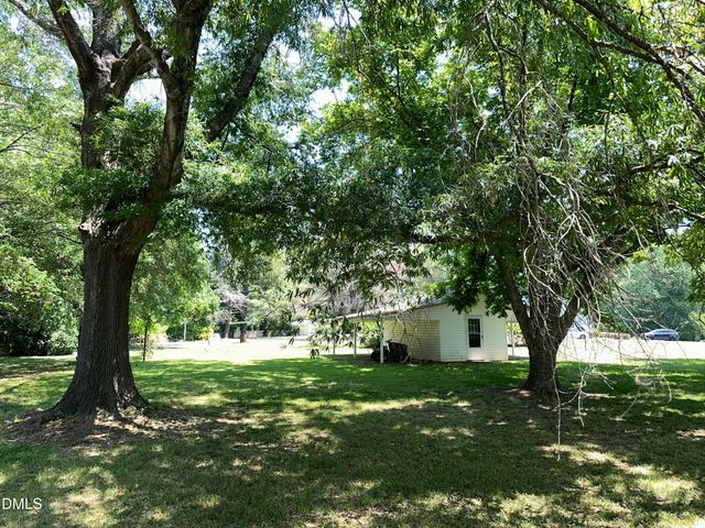 5901 Ten-Ten Road, Apex, NC 27539